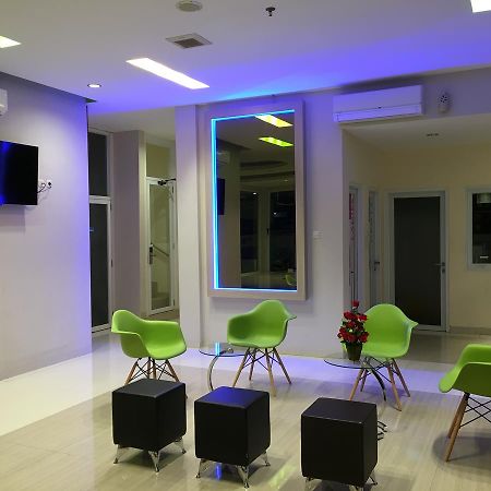 Hotel Msquare Palembang Extérieur photo