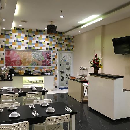Hotel Msquare Palembang Extérieur photo