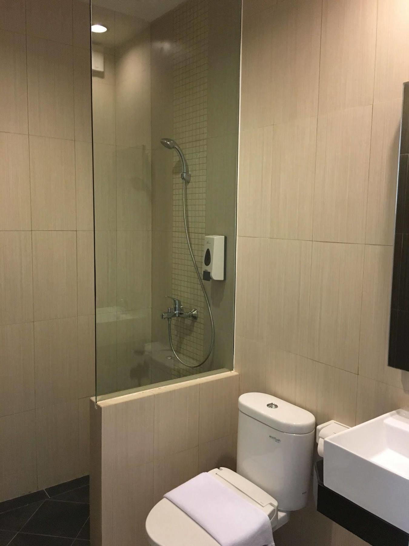 Hotel Msquare Palembang Extérieur photo