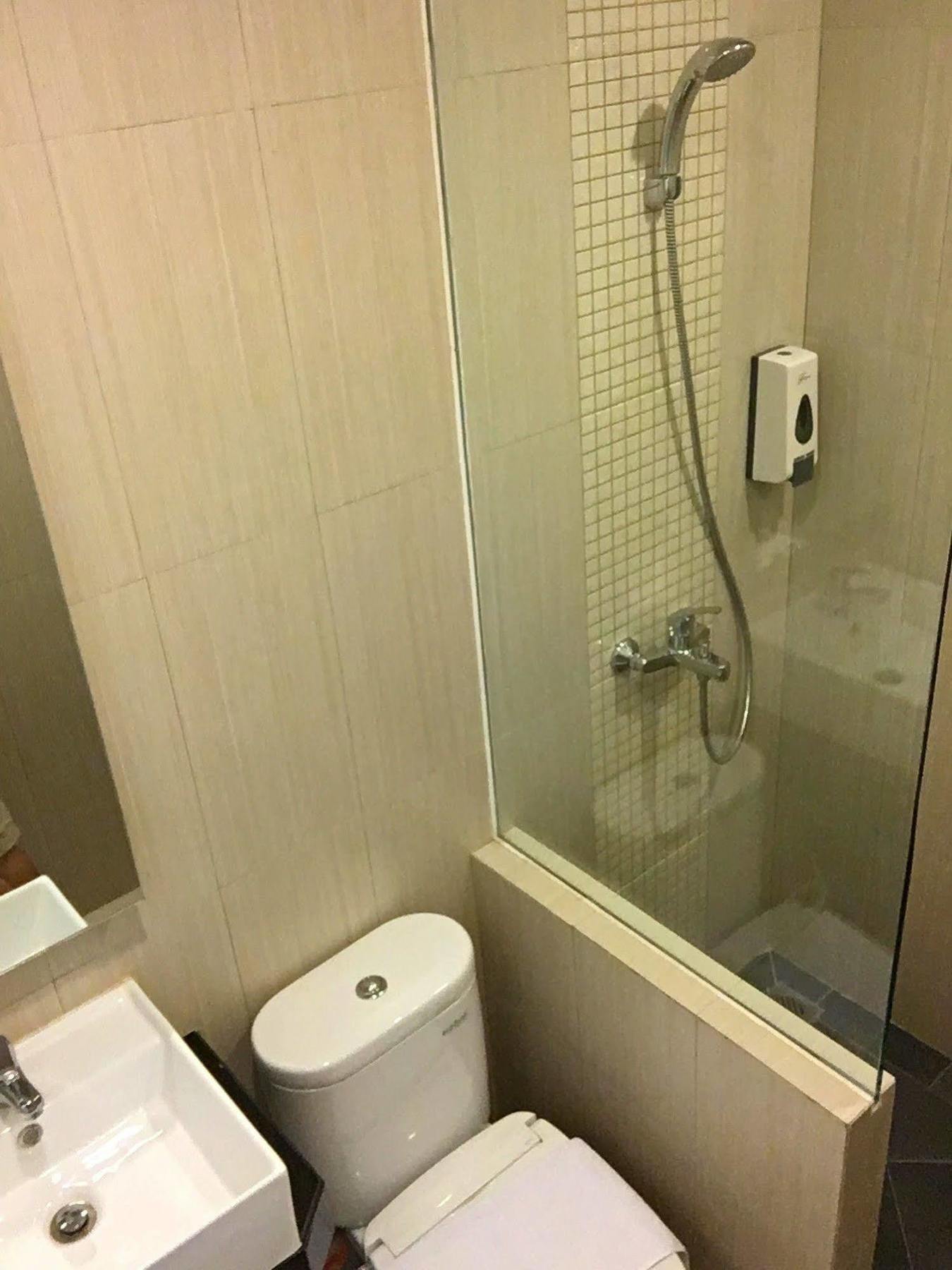 Hotel Msquare Palembang Extérieur photo